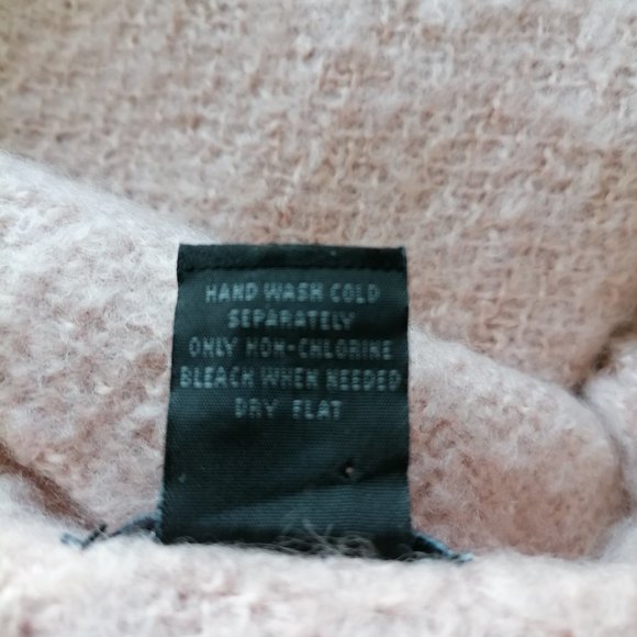 Steve Madden Womens Crepe Pink With Pocket Fringe Shawl Wrap One Size - Picture 6 of 6